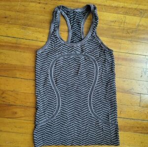 Lululemon Athletica Racerback Tank Size S